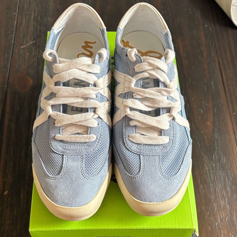 Sam Edelman Irma Low Top Sneaker